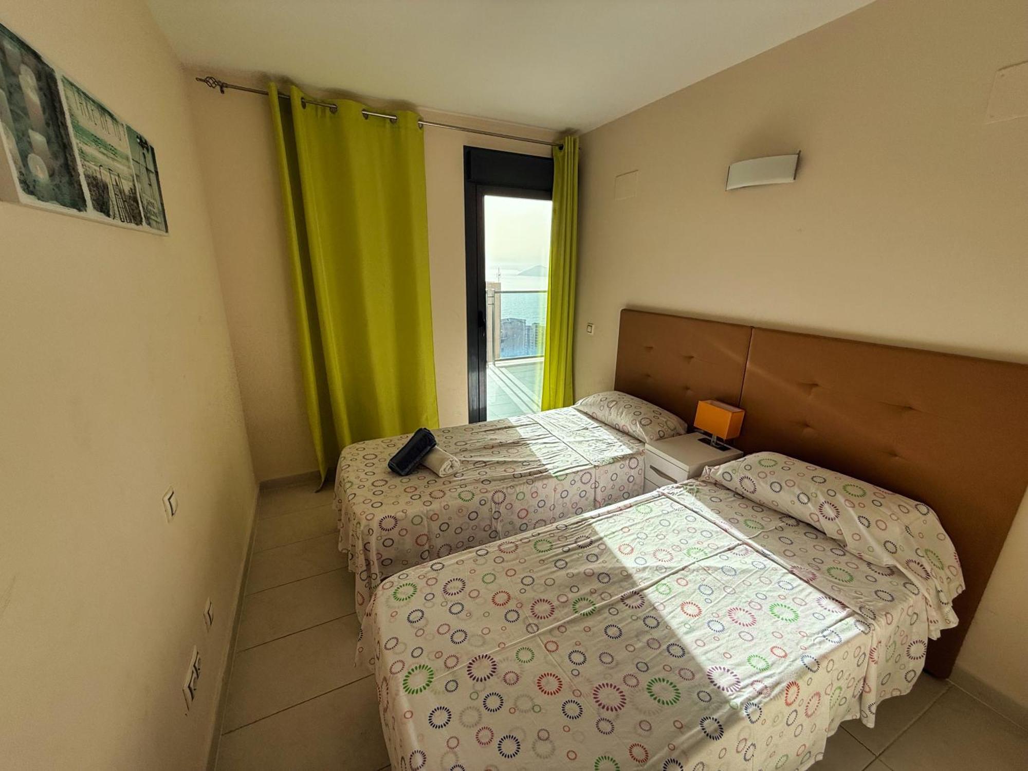 Beautiful Apartment Near Beach With Panoramic Sea-View Бенидорм Екстериор снимка